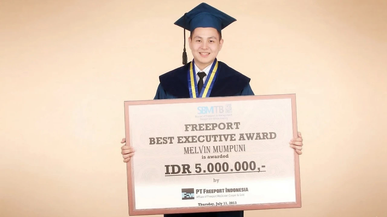 Melvin Mumpuni ST MBA Lulusan Terbaik MBA ITB X45