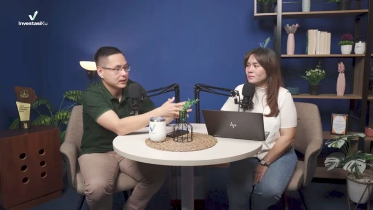 5 Pilar Keuangan Sehat Sebelum Usia 35 tahun di Investasiku Podcast Melvin Mumpuni Berynda Carolin Sandra